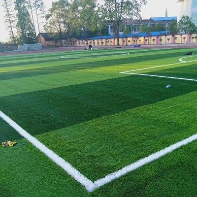 人造草坪施工 承接室外室內(nèi)場地人工假草皮鋪裝 交工及時