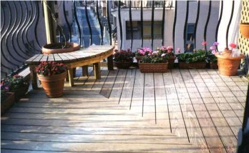 陽臺(tái)裝修別再傻傻地鋪瓷磚啦,現(xiàn)在都流行這樣做,既實(shí)惠又養(yǎng)生